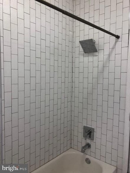 5321 Reinhard St in Philadelphia, PA - Building Photo - Building Photo