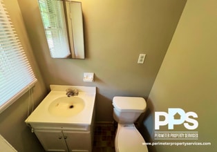 6999 Knollwood Dr in Morrow, GA - Building Photo - Building Photo