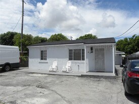 214 NW 49th Ave in Miami, FL - Building Photo