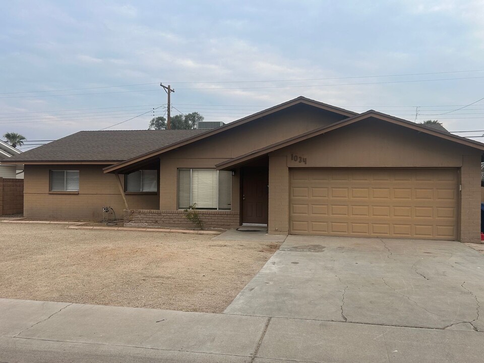 1034 E Loma Vista Dr in Tempe, AZ - Building Photo