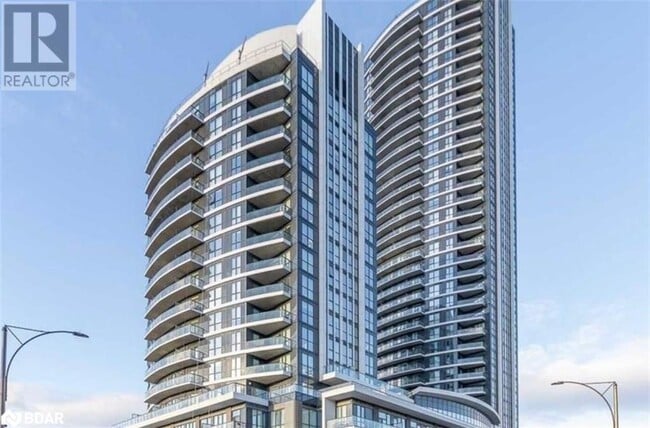 property at 35 Watergarden Dr