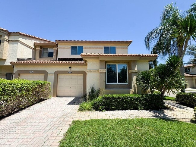property at 6819 Via Regina