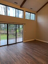 40 Farmington Chase Crescent in Farmington, CT - Building Photo - Building Photo