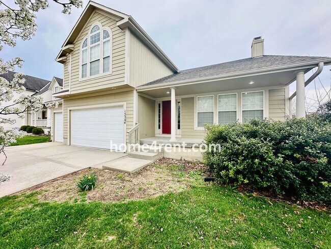 15364 S Greenwood St in Olathe, KS - Building Photo - Building Photo