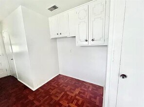 109 Vandenburg Dr in Denison, TX - Building Photo - Building Photo