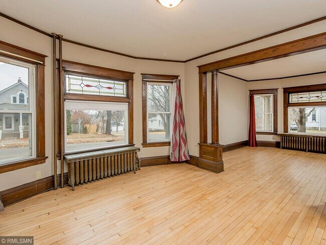 627 N Mendota St in St. Paul, MN - Building Photo - Building Photo