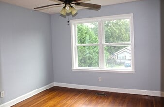 222 Ashworth Ave in Brevard, NC - Building Photo - Building Photo