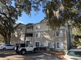 4000 SW 23rd St in Gainesville, FL - Building Photo