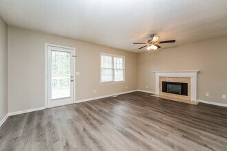 1484 Yorktown Dr NW in Lawrenceville, GA - Building Photo - Building Photo
