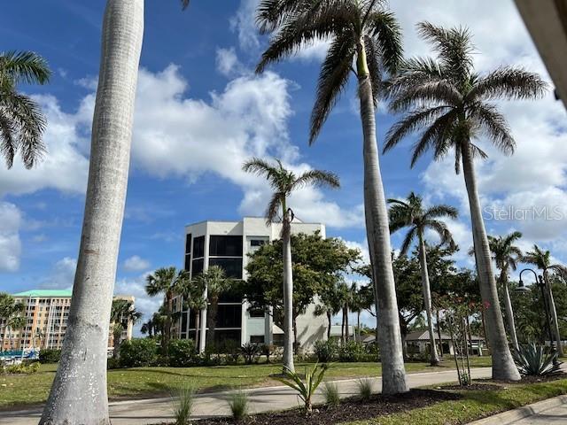 property at 3020 Matecumbe Key Rd