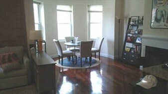 87 Saint Botolph St, Unit 3 in Boston, MA - Building Photo