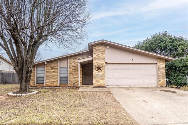 2608 Southcrest Dr in Arlington, TX - Building Photo