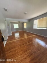 9525 Kentucky St in Jacksonville, FL - Building Photo - Building Photo