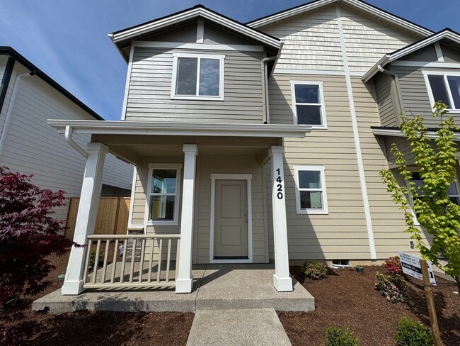 property at 1420 SE Hankel St