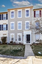 22330 Great Trail Terrace in Sterling, VA - Building Photo - Building Photo