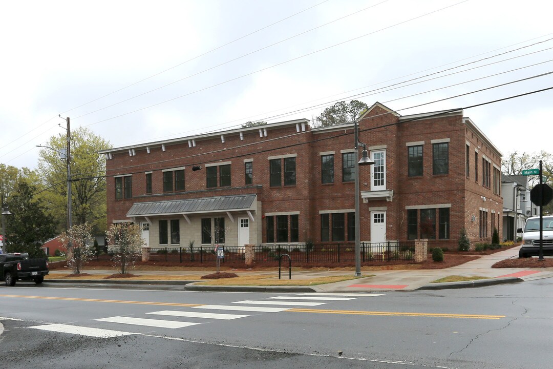Building 2 in Woodstock, GA - Building Photo