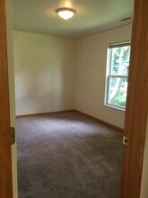 256 College Ave in Valparaiso, IN - Building Photo - Building Photo