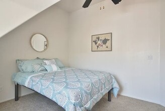 Sahuaro Point Villas in Tucson, AZ - Building Photo - Building Photo