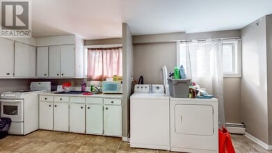 55 Bonavista St in St John's, NL - Building Photo - Building Photo
