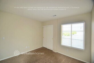 7812 Picnic St in Las Vegas, NV - Building Photo - Building Photo