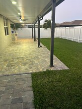 27527 SW 133rd Pl in Naranja, FL - Building Photo - Building Photo