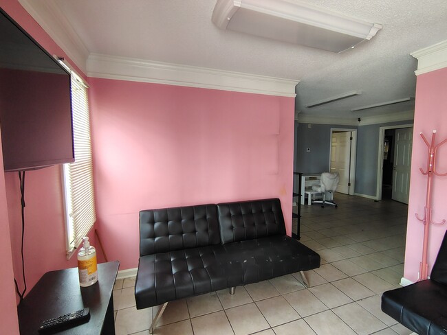 5772 Rayben Cir in Memphis, TN - Building Photo - Building Photo