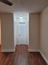 8580 SW 212th St, Unit 303 in Cutler Bay, FL - Foto de edificio - Building Photo