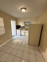 48 NW 77th St in Miami, FL - Building Photo - Building Photo
