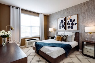 The Green at Bloomfield in Bloomfield, NJ - Building Photo - Interior Photo