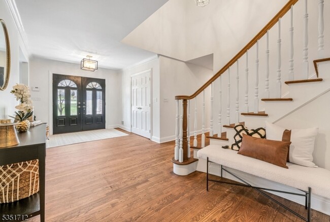 108 Mary Ann Ln in Wyckoff, NJ - Building Photo - Building Photo