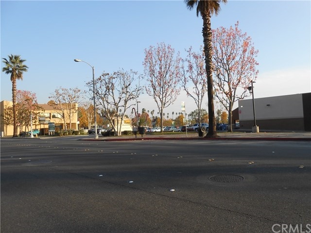 827-835 E Washington Blvd in Pasadena, CA - Building Photo