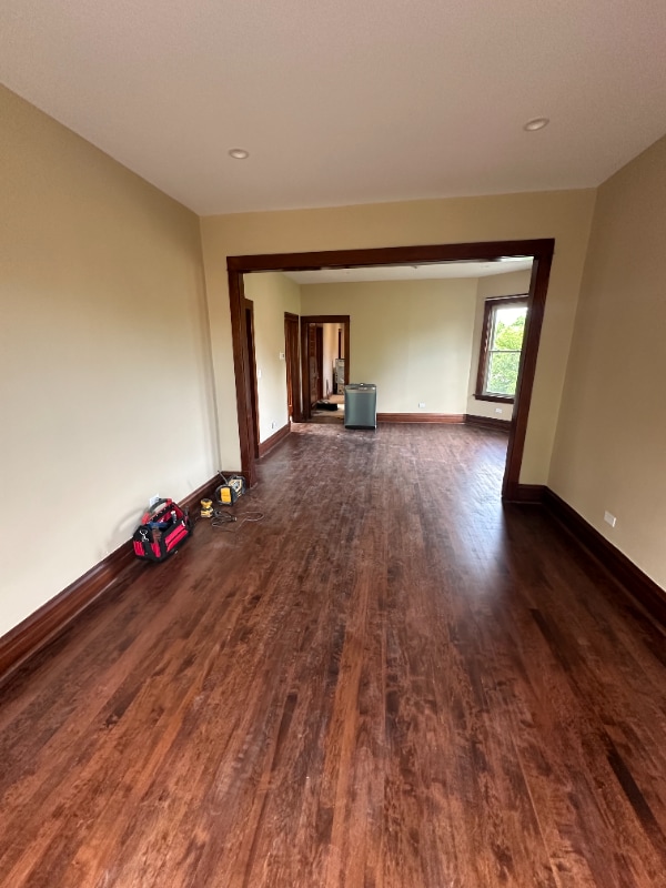 5648 W Higgins Ave, Unit 2 in Chicago, IL - Building Photo - Building Photo