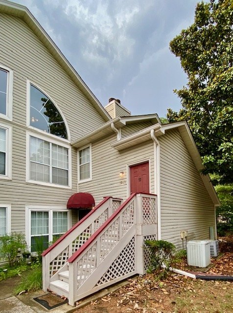 property at 1023 Stones Throw Dr NW