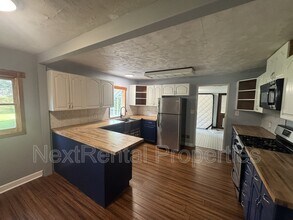 402 Overby St in Brandon, MS - Building Photo - Building Photo