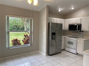 513 Michael Ave in Lehigh Acres, FL - Foto de edificio - Building Photo