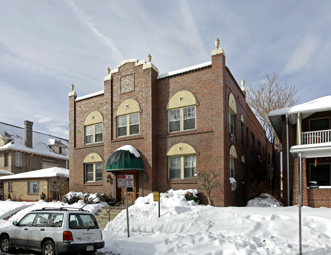 The Amberton in Denver, CO - Building Photo - Building Photo