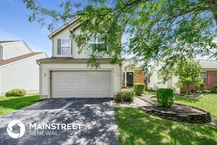 2284 Brookbank Dr in Grove City, OH - Building Photo