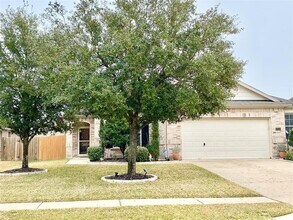 17518 Stamford Oaks Dr in Tomball, TX - Building Photo - Building Photo
