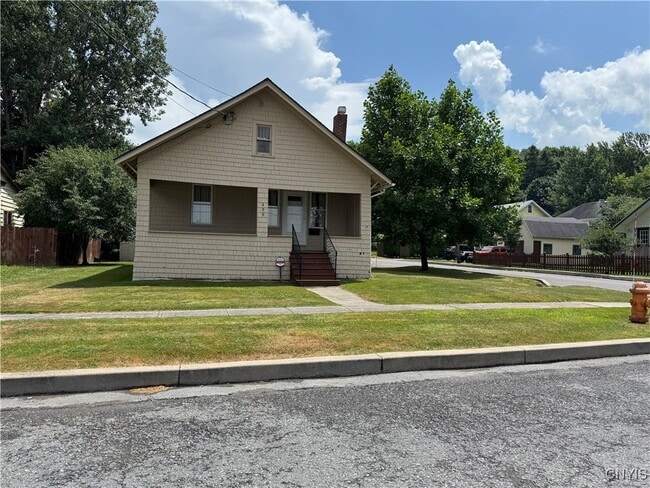 400 Pawling St in Watertown, NY - Building Photo - Building Photo
