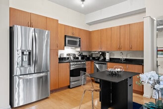 811 4th St NW in Washington, DC - Building Photo - Building Photo