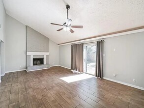 22203 Fincastle Dr in Katy, TX - Foto de edificio - Building Photo