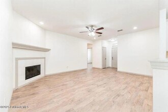 1813 77th St in Lubbock, TX - Building Photo - Building Photo