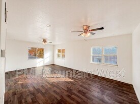 9068 Main St in Magna, UT - Building Photo