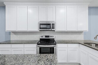 652 River Garden Dr in Fort Worth, TX - Building Photo - Building Photo