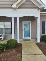 210 McBride Ct in Columbia, SC - Building Photo