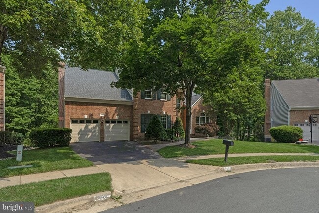 7902 Bracksford Ct in Fairfax Station, VA - Building Photo - Building Photo