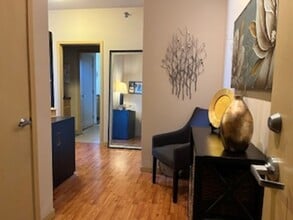 315 Riverfront Terrace in Eau Claire, WI - Building Photo - Interior Photo