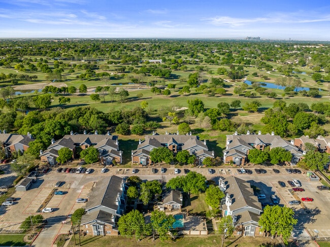 Fairway Greens Apartments