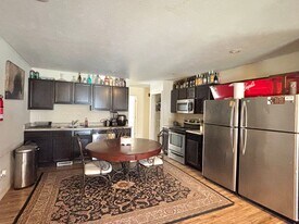 1207-1207 Euclid Ave in Kalamazoo, MI - Building Photo