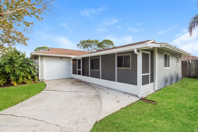 1130 Emerald Rd SE in Palm Bay, FL - Building Photo - Building Photo